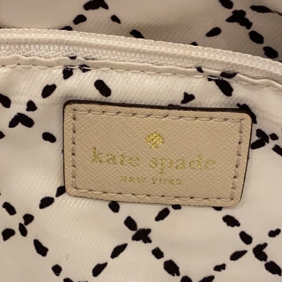 Kate Spade ♠️ New York Cream Shoulder/Tote Bag Ariel Cove Street Ostrichegg EUC - Picture 7 of 16